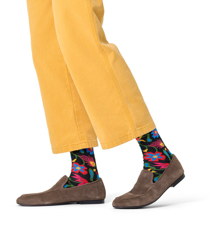 Crew-length socks (floral)
